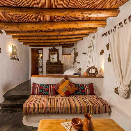 Natura Cottages Makrýgialos Екстериор снимка