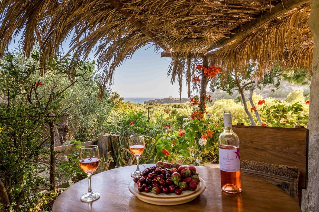 Natura Cottages Makrýgialos Екстериор снимка