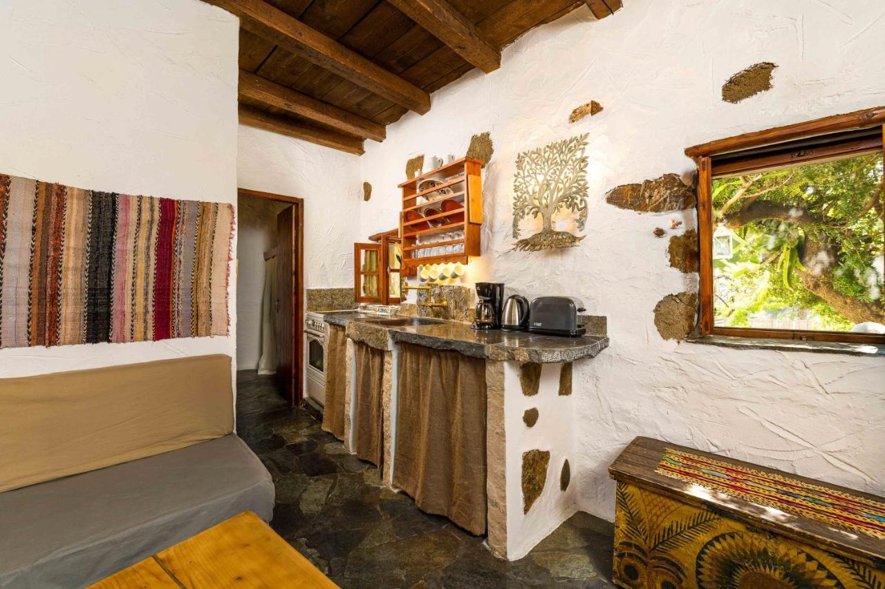 Natura Cottages Makrýgialos Екстериор снимка