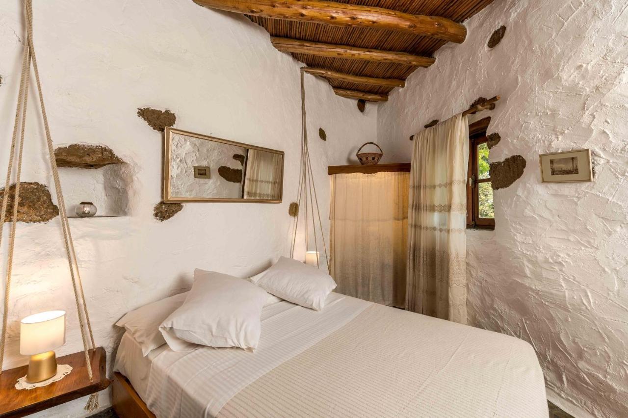Natura Cottages Makrýgialos Екстериор снимка