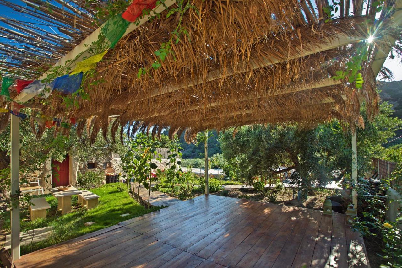 Natura Cottages Makrýgialos Екстериор снимка