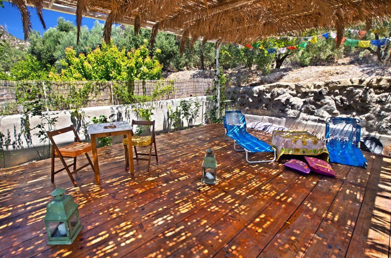 Natura Cottages Makrýgialos Екстериор снимка