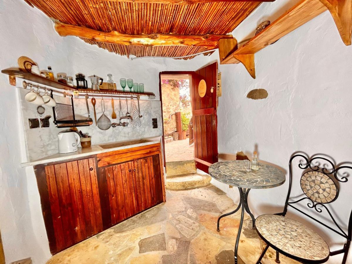 Natura Cottages Makrýgialos Екстериор снимка