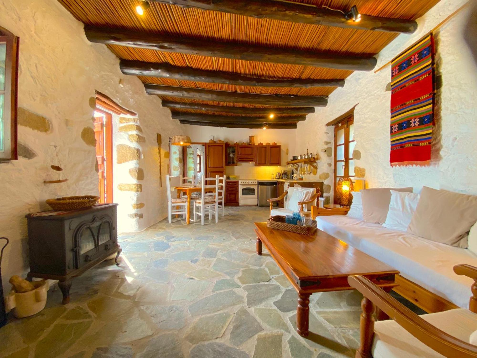 Natura Cottages Makrýgialos Екстериор снимка